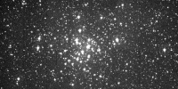Imagen de primera luz de la cámara J-PAS Pathfinder instalada en el JST250 del Observatorio Astrofísico de Javalambre. La imagen se muestra en crudo, sin aplicar las correcciones propias de los efectos sistemáticos de la instrumentación astronómica. En ella se observa el cúmulo estelar abierto NGC1960 (M36) situado a 4.100 años luz de distancia. Crédito: Centro de Estudios de Física del Cosmos de Aragón (CEFCA)