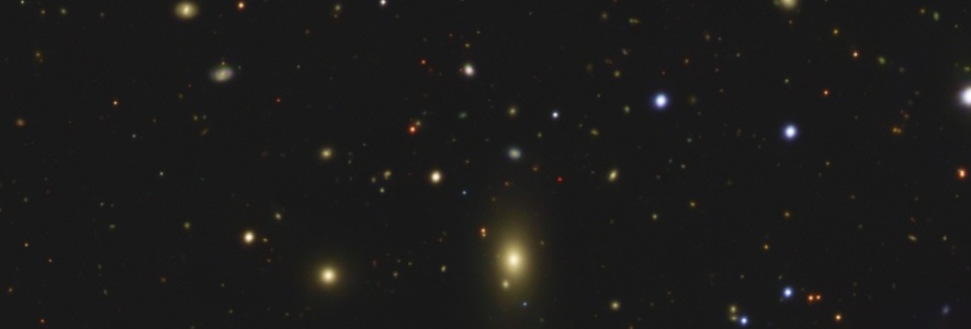 Imagen en color de una zona del cielo observada con J-PAS